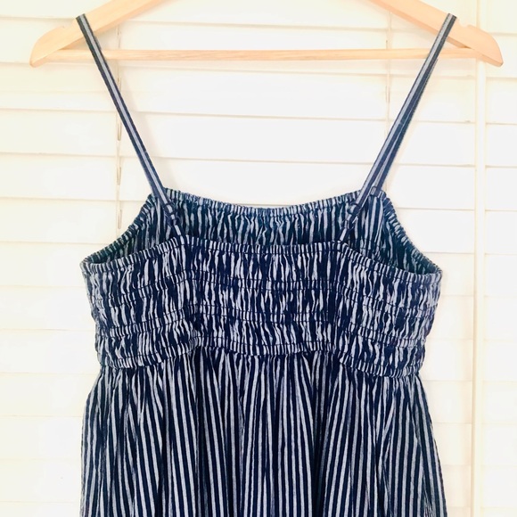 A New Day Smocked Striped MIDI Dress Spaghetti Strap Pockets Blue & White
XS - Picture 7 of 13